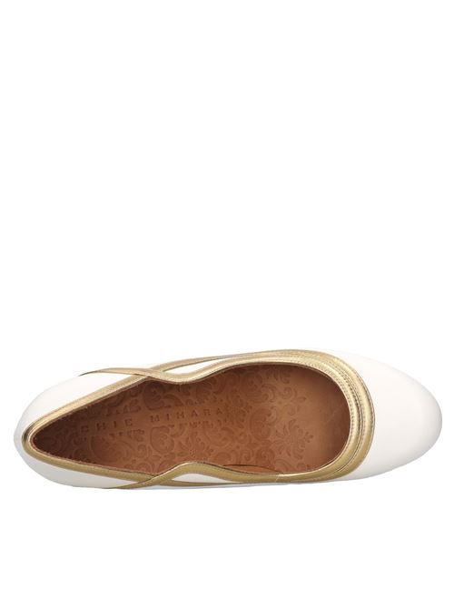 Décolleté in pelle CHIE MIHARA | BRI-MOMMY AMARETOLECHE-ORO